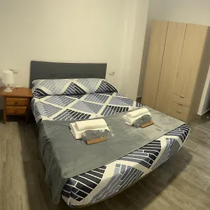 Apartamento Tejares 1, Málaga