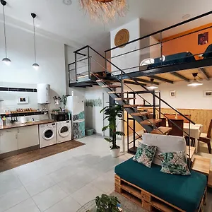 Apartamento Sol & Arena Loft, Málaga